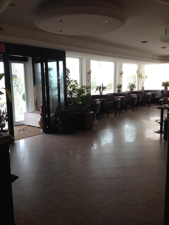 Hotel Mareblu Σενιγκάλια Εξωτερικό φωτογραφία